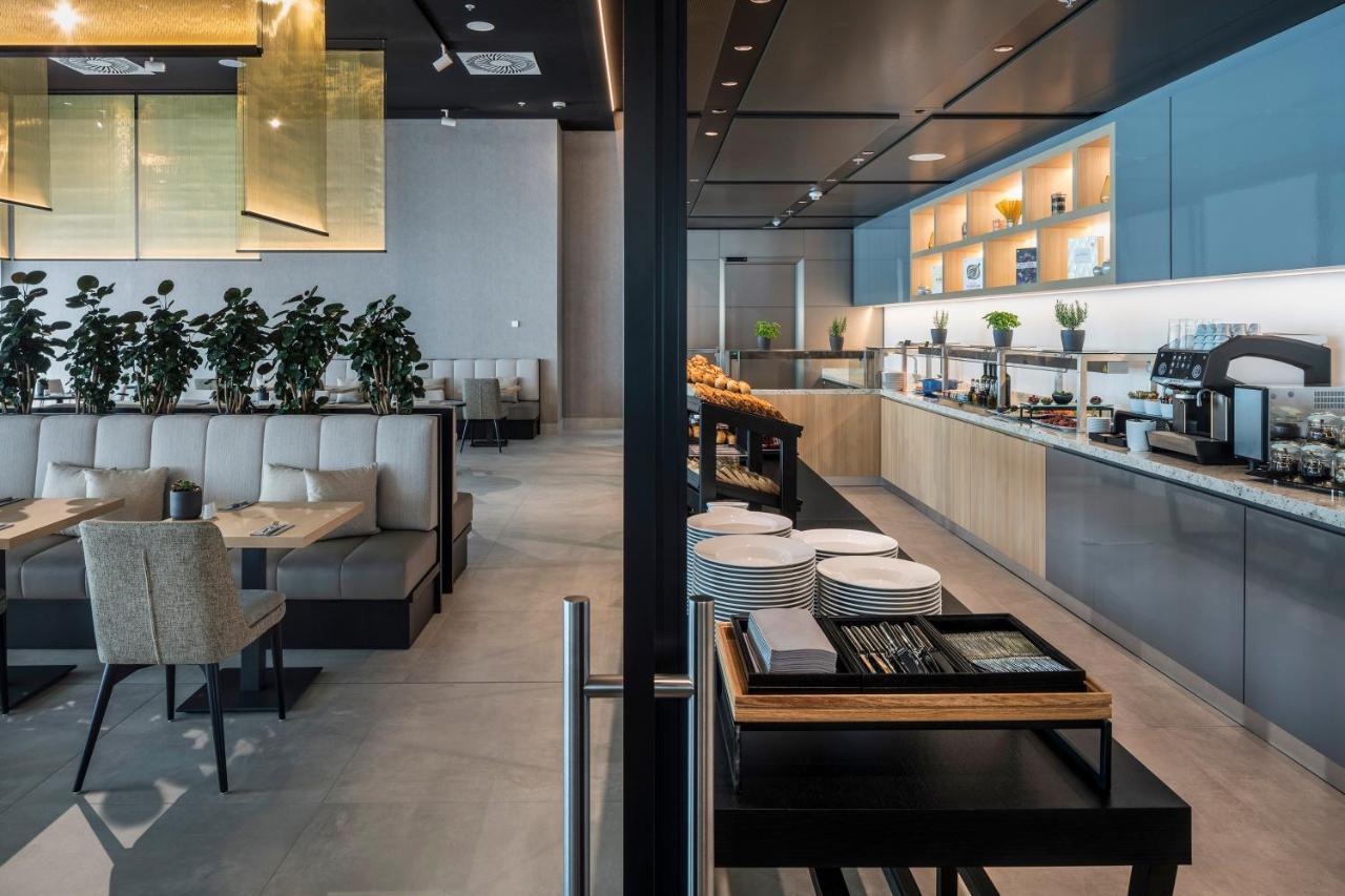 Melia Frankfurt 4*